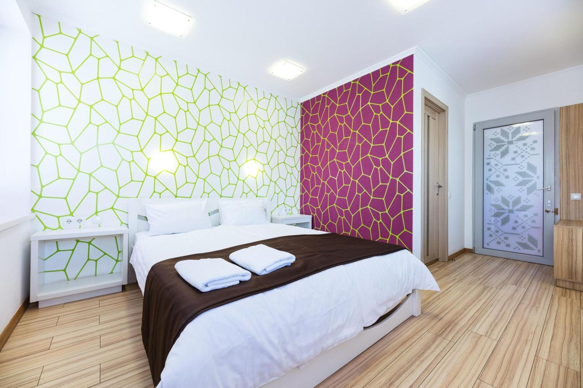 Guest House "Vladimirskaya 42" Kijów Zewnętrze zdjęcie