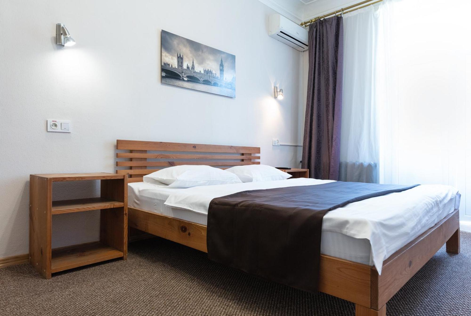 Guest House "Vladimirskaya 42" Kijów Zewnętrze zdjęcie