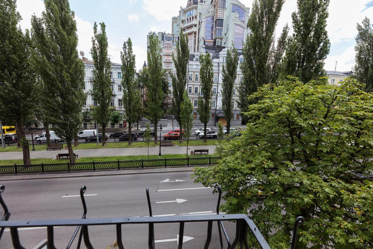 Guest House "Vladimirskaya 42" Kijów Zewnętrze zdjęcie